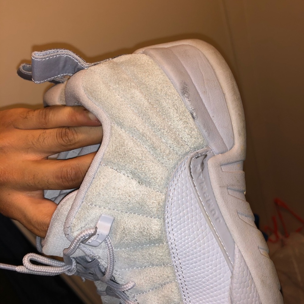 Jordan 12 - Picture 3 of 4